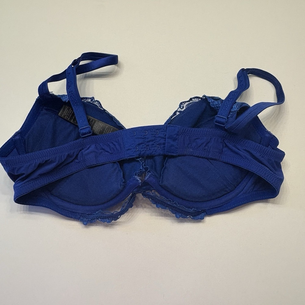 La Perla Padded Bra US 36C Eur 80 Blue Floral Embroidered Lace Italy Luxury Silk - Picture 6 of 12